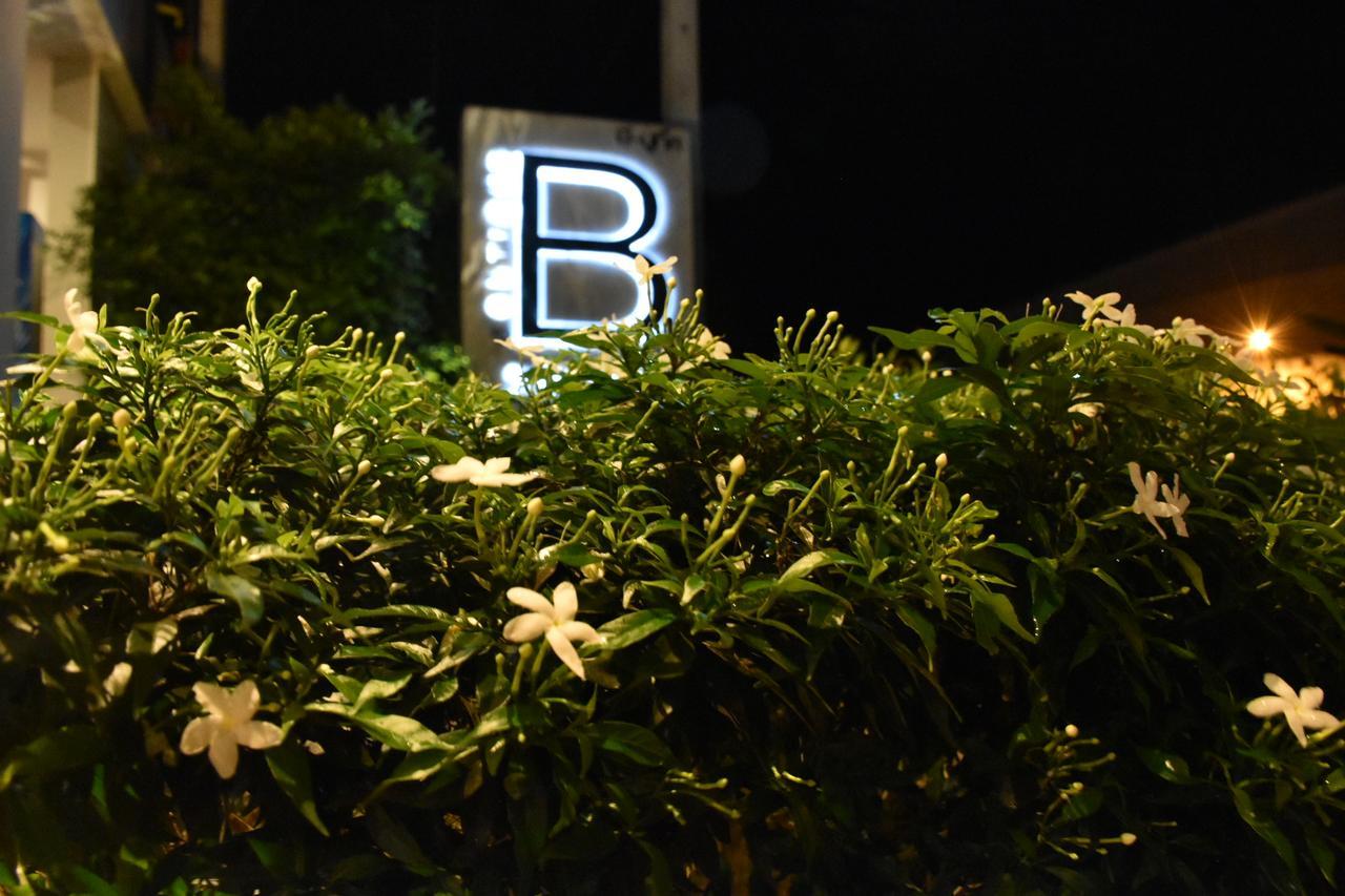 B Boutique Residence Surat Thani Zewnętrze zdjęcie